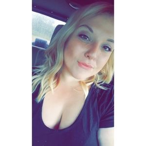 Meet your Posher, Makayla